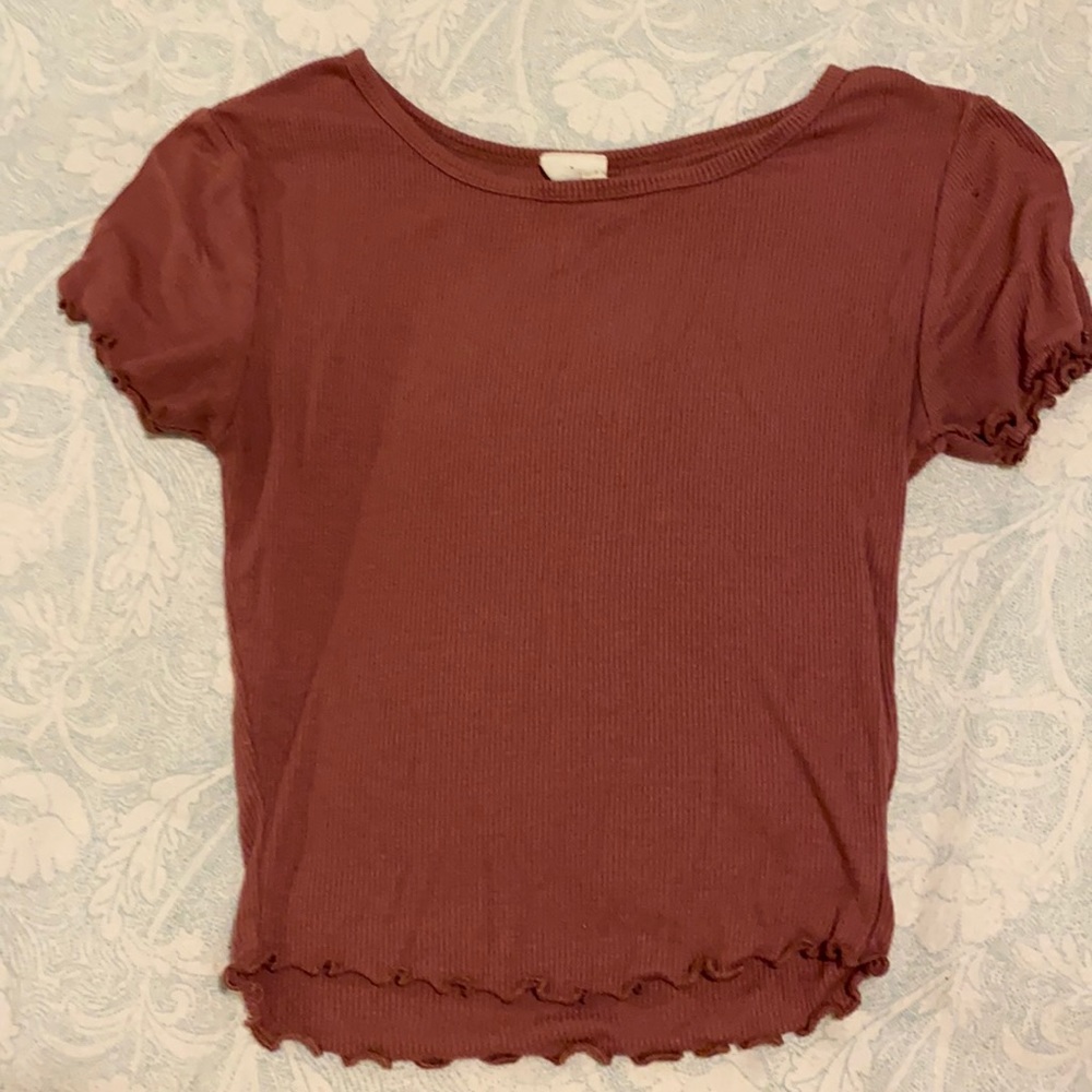 Tilly’s: Soft Rustic Purple Crop Top Size:XS